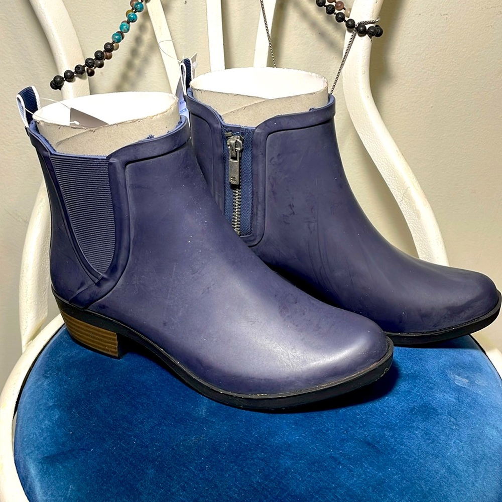 Lucky Brand Basel NWT Women's Rain Boots Indigo blue Rubber Rain Boots Size 6M